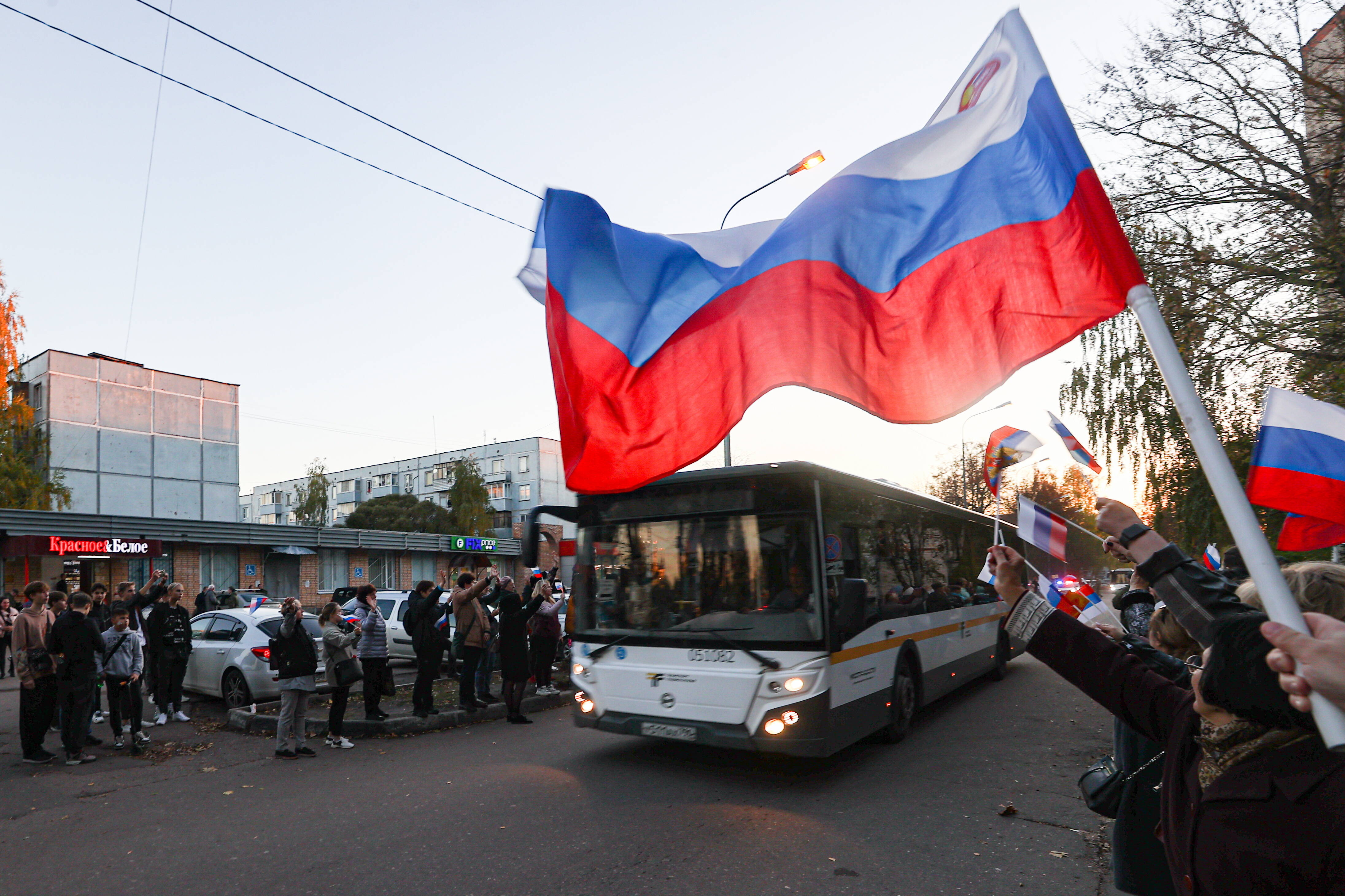 Putins Teilmobilisierung wird zum Bumerang!  - Russland hat keine Arbeitskräfte mehr!