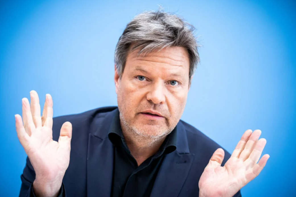 Wie bitte? Robert Habeck plant Deutschland's Industrie Abzuschalten.