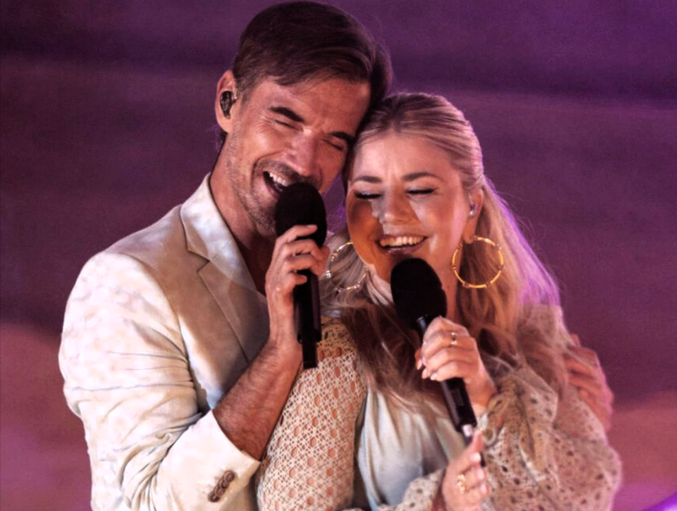 Liebesgerüchte bei Beatrice Egli und Florian Silbereisen - Heftiger Flirt bei der Florians Schlagershow!