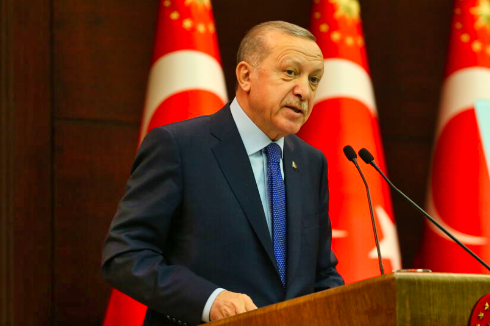 Herzinfarkt bei Erdogan! Präsident in kritischem Zustand? Regierung dementiert die Berichte!