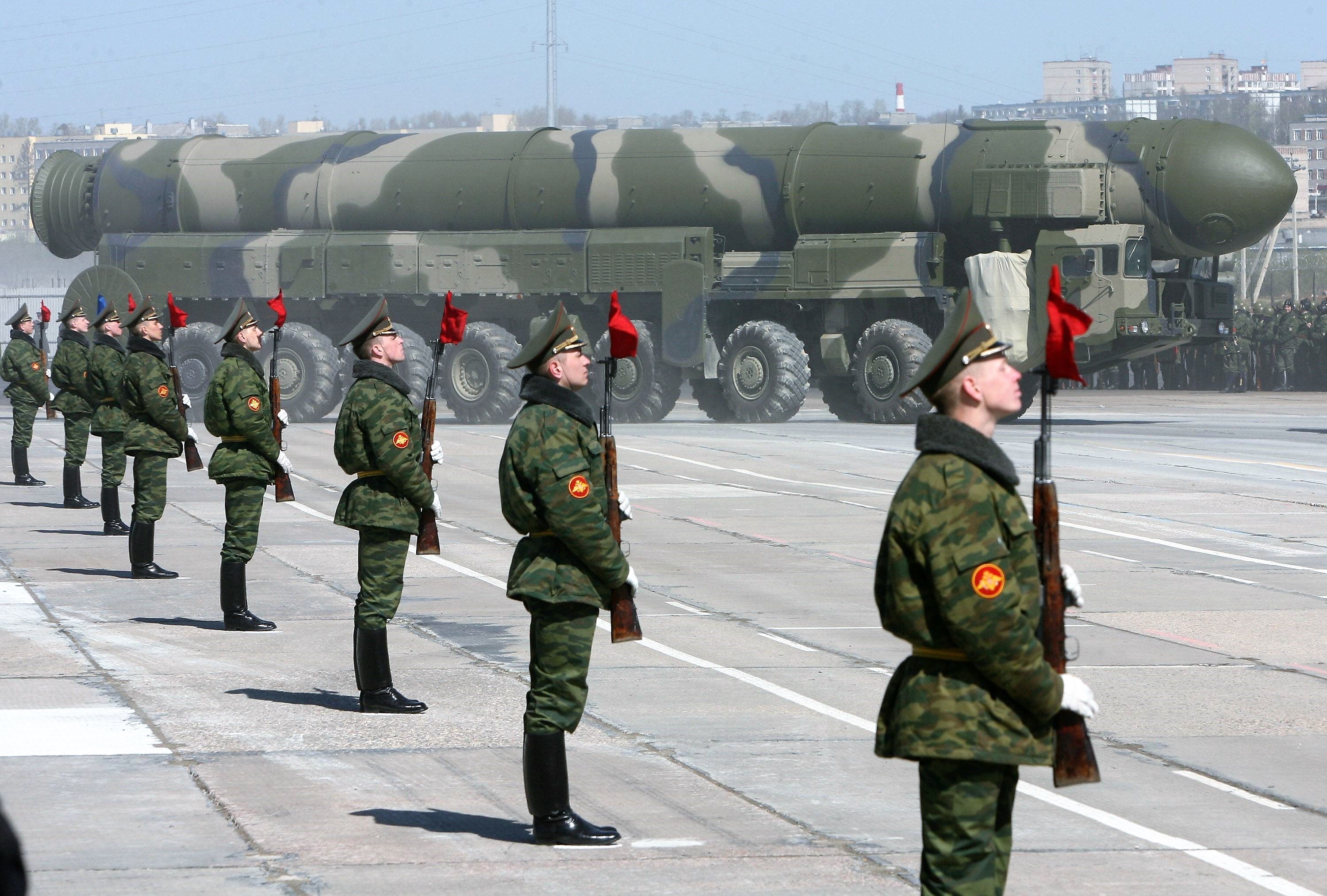 EILMELDUNG☢️ Russland verlegt Atomwaffen nach Belarus - Diktator Lukaschenko bestätigt den Vorgang!